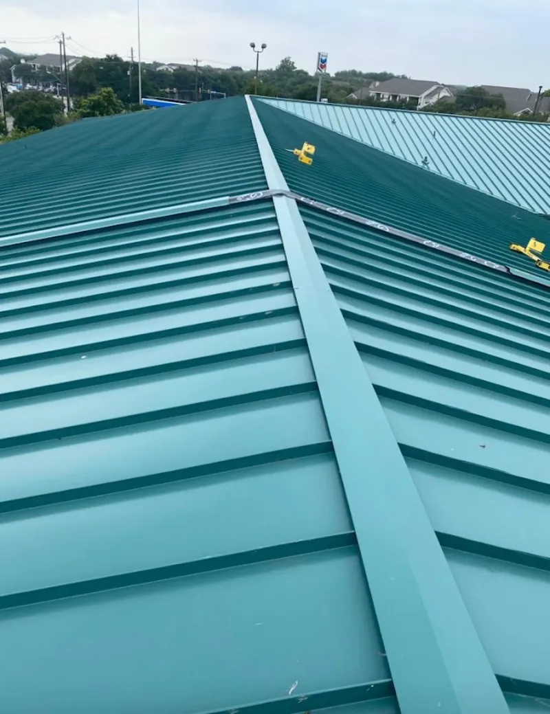 Green commercial metal roof ridge and valley for Metal Roof Repair in Trumann